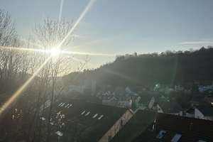 Charmante helle Maisonette Wohnung am Ortsrand von Mönsheim inkl. TG-Stellplatz
