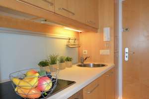 Eine schöne 1-Zi.-Wohnung mit toller Aussicht in der Nähe der U-Bahn von Privat – Neubeuernerstraße 10, 80686 Friedenheim, München – Vorschaubild 6