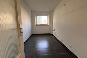 2 Zimmer Wohnung im schönen Wuppertal-Vohwinkel – Engelshöhe 51, 42329 Vohwinkel, Wuppertal – Vorschaubild 3