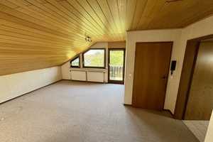 Großzügiges Einfamilienhaus mit  Einliegerwohnung – ideal für Familien und Mehrgenerationenwohnen. – Göppingen (Kreis) – Vorschaubild 9