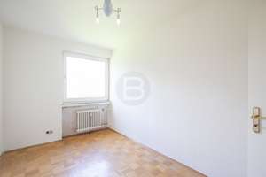 PROVISIONSFREI: Renovierte 3-Zimmerwohnung mit Loggia (bezugsfrei) – Niederhöchstädter Straße 14, 61449 Steinbach (Taunus) – Vorschaubild 23