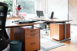 Außergewöhnlich großzügiges Wohnambiente mit herrlicher Aussicht – Die vollständige Adresse der Immobilie erhältst du vom Anbieter., 72581 Dettingen an der Erms – Vorschaubild 29