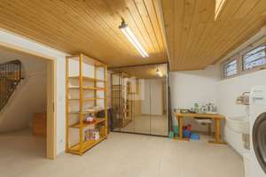WINDISCH IMMOBILIEN - Einmaliges Architektenhaus in Ortsrandlage von Türkenfeld! – Die vollständige Adresse der Immobilie erhältst du vom Anbieter., 82299 Türkenfeld – Vorschaubild 36