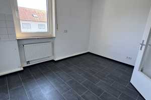 " 4 ZIMMER WOHNUNG MIT BALKON" – Voltastraße 10, 91056 Erlangen – Vorschaubild 9