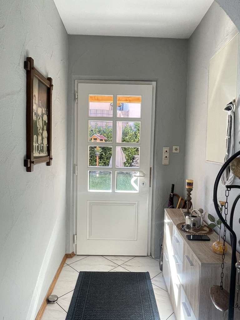 Immobilie in Clausen - Renoviertes, großzügiges Einfamilienhaus in sonniger Lage in Clausen - Bild 2