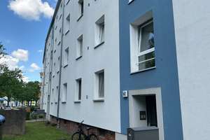Ein tolles Wohngefühl: 2-Zimmer-Wohnung in Hannover-List – Ferdinand-Wallbrecht-Str. 80, 30163 List, Hannover – Vorschaubild 2