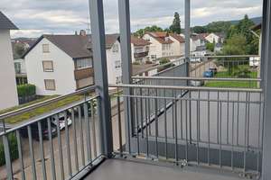 Moderne 2-Zimmerwohnung mit Balkon,  Einbauküche und Tiefgarage in Teningen – Feldbergstraße 1C, 79331 Teningen – Vorschaubild 4