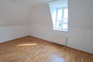 Familientraum über 2 Etagen in Laubegast – Villacher Str. 81a, 1279 Laubegast, Dresden – Vorschaubild 4