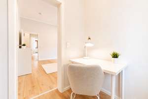 Sonnige 2,5 -RW* vollständig saniert und möbliert* EBK* Bad mit Wanne* hochwertig sanierter Altbau* – Leipziger Straße 140, 1127 Pieschen-Süd, Dresden – Vorschaubild 12
