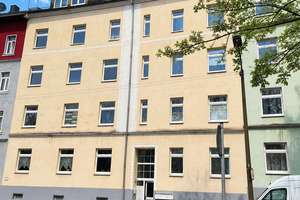 2 Zimmer mit Balkon zum Wohlfühlen | EBK auf Wunsch – Bernsdorfer Str. 183, 9126 Bernsdorf, Chemnitz – Vorschaubild 2