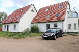 2 Häuser - ein Preis  VHB- mit großem Garten in der Mecklenburgischen Seenplatte – Eichenweg 10, 19395 Ganzlin – Vorschaubild 1