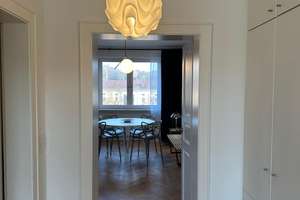 Ab 01.08 für 3-4 Monate Bestlage Lehel Designerwohnung, 2 Balkonen,ruhig Nähe Maximilanstrasse – Die vollständige Adresse der Immobilie erhältst du vom Anbieter., 80538 Lehel, München – Vorschaubild 3