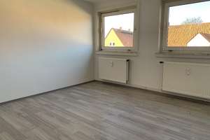Charmante Wohnung im Dachgeschoss – ideal für Paare – Buschweidenweg 6, 38226 Lebenstedt, Salzgitter – Vorschaubild 3
