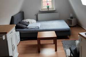 Drei WG-Zimmer zu vermieten (einzeln oder zusammen)