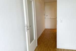 1-Zimmer-Apartment mit Balkon und tollem Blick ins Grüne in Sendling, nur 3 Minuten zur U-Bahn – Die vollständige Adresse der Immobilie erhältst du vom Anbieter., 81373 Mittersendling, München – Vorschaubild 5