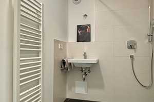Studentenapartment möbliert mit "All-In" Miete in Augsburg-Haunstetten, Neubau – Rebhuhnstraße 11, 86179 Augsburg – Vorschaubild 5