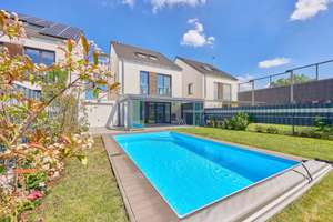 ***RESERVIERT*** Exklusives Familienhaus mit Pool und Wintergarten in Mainz – Die vollständige Adresse der Immobilie erhältst du vom Anbieter., 55127 Lerchenberg, Mainz – Vorschaubild 13