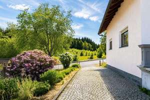Doppelhaus in Tittling: viel Platz für Familie, Gartenzeit und neue Lebensideen – Die vollständige Adresse der Immobilie erhältst du vom Anbieter., 94104 Tittling – Vorschaubild 74