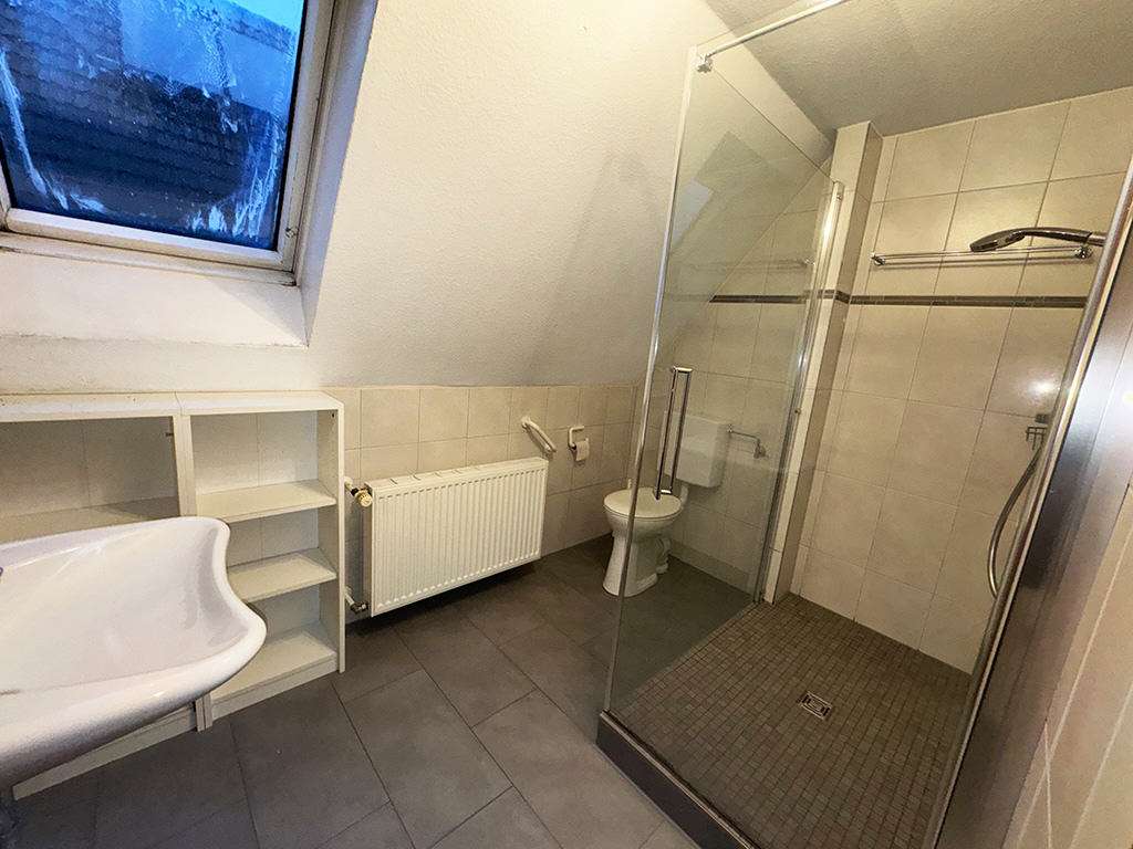 Immobilie in Cleebronn - Haus mit Scheune und Werkstatt - Bild 5