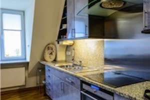 Großzügige Dachgeschosswohnung am Bäkepark – Bäkestr. 16, 12207 Lichterfelde, Berlin – Vorschaubild 18