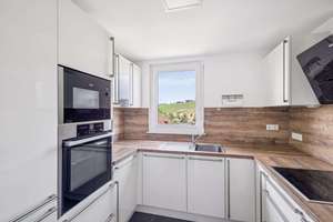::: Idyll am Pragsattel: Feine sanierte Wohnung im 3-FH I Garten I Klimaanlagen I Küche ::: – Die vollständige Adresse der Immobilie erhältst du vom Anbieter., 70191 Weißenhof, Stuttgart – Vorschaubild 2
