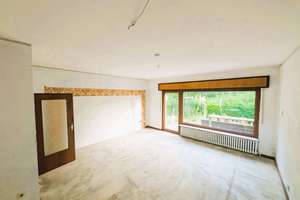 Großzügiger Bungalow auf 1.074 m² Grundstück – Sanierungsobjekt mit viel Potenzial in Berlin-Spandau – Die vollständige Adresse der Immobilie erhältst du vom Anbieter., 13593 Staaken, Berlin – Vorschaubild 3