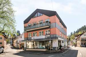 Mehrfamilienhaus mit großzügigem Gewerbeanteil in Baden-Baden – Die vollständige Adresse der Immobilie erhältst du vom Anbieter., 76534 Lichtental mit Oberbeuern und Geroldsau, Baden-Baden – Vorschaubild 1
