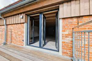 OG Wohnung Balkon  I NACHHALTIGSTE Immobilie Wolfsburgs, Lehmbau, PV - Autarkie und Appsteuerung – Am Küsterberg 6B, 38442 Ehmen, Wolfsburg – Vorschaubild 15