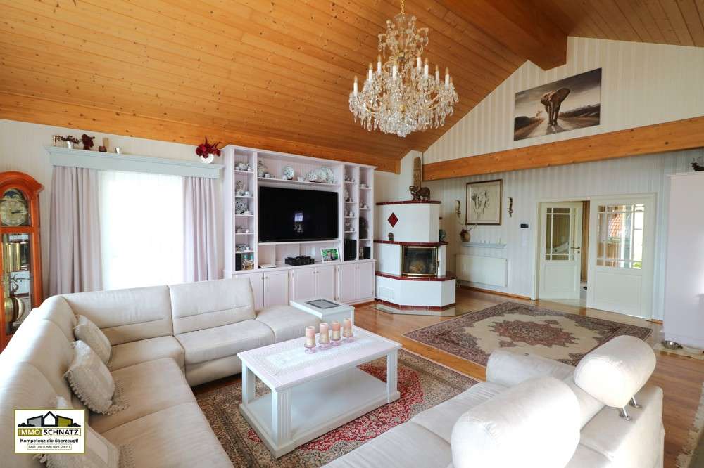 Immobilie in Großheubach - Vielseitiges Wohnensemble – Einfamilienhaus mit vermieteter ELW (Zweitwohnsitz) & Gästehaus - Bild 4