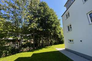 Stadtvilla SZB, schicke 2 Zi Einheit in Toplage, Privatgarten, KFW 55, gr. Terrasse, – Badwiese 13, 8340 Schwarzenberg/Erzgebirge – Vorschaubild 15