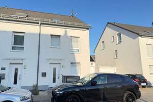 Moderne Doppelhaushälfte mit Garten, Terrasse & Garage in ruhiger Familienlage von Hanau – Die vollständige Adresse der Immobilie erhältst du vom Anbieter., 63457 Wolfgang, Hanau – Vorschaubild 30