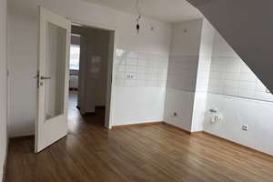 Moderne 3,5 Zimmer-DG-Wohnung in Gelsenkirchen! – Vattmannstr. 17, 45879 Altstadt, Gelsenkirchen – Vorschaubild 11
