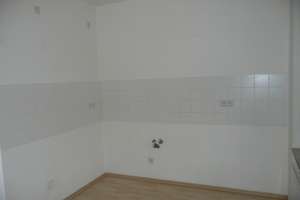 +++ 3 Zimmer Hochparterre Wohnung mit Balkon und Stellplatz +++ – Franz-Mehring-Straße 40, 8058 Pölbitz, Zwickau – Vorschaubild 6