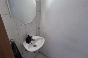 Stilvolle 2,5-Zimmer-Maisonettewohnung | 65 qm | Dachterrasse | Tiefgaragenstellplatz – Kelterstr. 21, 73614 Schorndorf – Vorschaubild 14