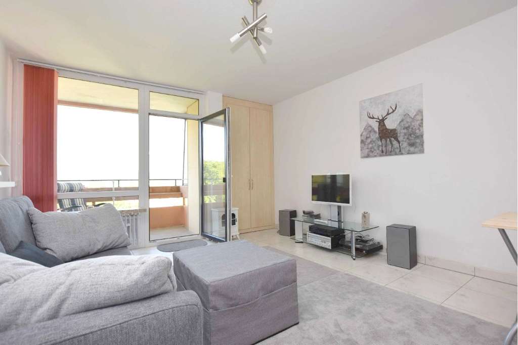 Immobilie in Bad Harzburg - Herrliche Aussicht über Harzburg: Schönes, möbliertes 1-Zimmer-Apartment mit Balkon + Fahrstuhl... - Bild 1