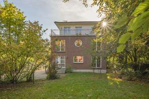 Property thumbnail 1