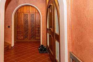 Weitläufiges Grundstück, Wohnhaus mit vielseitigen Hallen, Scheunen und PV-Power – Die vollständige Adresse der Immobilie erhältst du vom Anbieter., 93473 Arnschwang – Vorschaubild 11