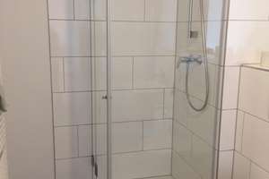 Exklusive 2-Zimmer-Hochparterre-Wohnung mit EBK und Balkon am Zollhafen Mainz – Rotterdamer Platz 6, 55120 Neustadt, Mainz – Vorschaubild 9