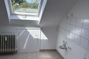 Helle  ruhige Dachgeschoßwohnung im Hagener Norden  Ruhreckstraße am Ende einer Sackgasse – Ruhreckstraße 35, 58099 Boele, Hagen – Vorschaubild 8