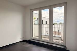 Schmuckstück zur Miete: 2-Zimmer-Wohnung mit riesiger Terrasse & Einbauküche – Am Amtsgraben 24, 12559 Köpenick, Berlin – Vorschaubild 12