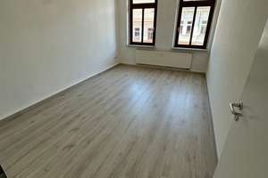 Großzügige 2-Zimmer mit Balkon, EBK, Laminat und Wanne in sehr guter Lage! – Kanzlerstraße 39, 9112 Kaßberg, Chemnitz – Vorschaubild 4