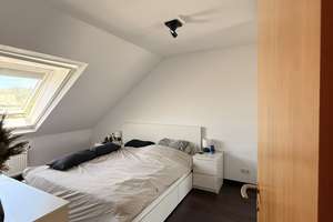 Besondere 3-Zimmer-Dachgeschosswohnung mit Empore, Dachloggia in Duisburg-Rumeln – Die vollständige Adresse der Immobilie erhältst du vom Anbieter., 47239 Rumeln-Kaldenhausen, Duisburg – Vorschaubild 11