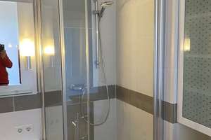 Großzügige, gut geschnittene 3-Zi-Wohnung mit Einbauküche und Balkon in zentraler Lage in Kiel Nord – Die vollständige Adresse der Immobilie erhältst du vom Anbieter., 24106 Wik, Kiel – Vorschaubild 17