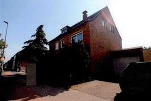 +++Zwangsversteigerung: Einfamilienhaus mit zwei Garagen in Grevenbroich+++ – Die vollständige Adresse der Immobilie erhältst du vom Anbieter., 41515 Grevenbroich – Vorschaubild 2