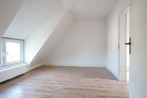 Historischer Charme trifft Potenzial! Einfamilien-Doppelhaushälfte mit Südgarten in Krefeld-Fischeln – Die vollständige Adresse der Immobilie erhältst du vom Anbieter., 47807 Fischeln, Krefeld – Vorschaubild 14