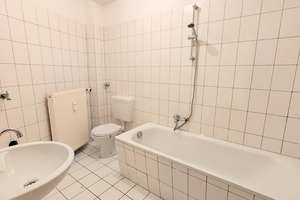 Sehr Geräumige und helle Wohnung – Die vollständige Adresse der Immobilie erhältst du vom Anbieter., 47053 Hochfeld, Duisburg – Vorschaubild 8