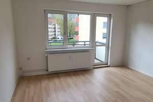 Lichtdurchflutete 3-Zimmer-Wohnung mit Balkon – frisch renoviert & perfekt geschnitten – Burgwall 27, 38229 Gebhardshagen, Salzgitter – Vorschaubild 2