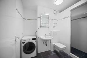 Traumhafte Gartenwohnung mit 112 m² Nutzfläche – Die vollständige Adresse der Immobilie erhältst du vom Anbieter., 81927 Oberföhring, München – Vorschaubild 11