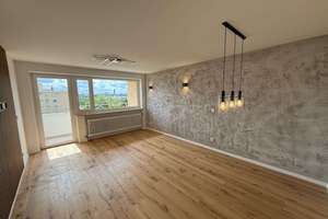 Frisch saniertes Wohnjuwel mit Alpenblick | 4 Zimmer | Süd-Loggia | 8. OG mit Aufzug – Eduard-Spranger-Straße 24, 80935 Lerchenau-Ost, München – Vorschaubild 4