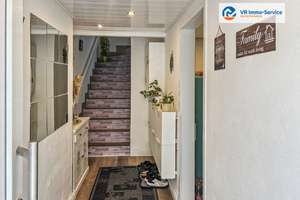 Kapitalanlage in gefragter Wohnlage – Vermietetes Reihenmittelhaus auf drei Ebenen!